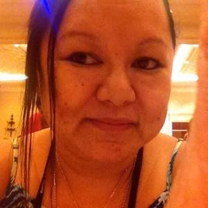 Meet your Posher, Noelani